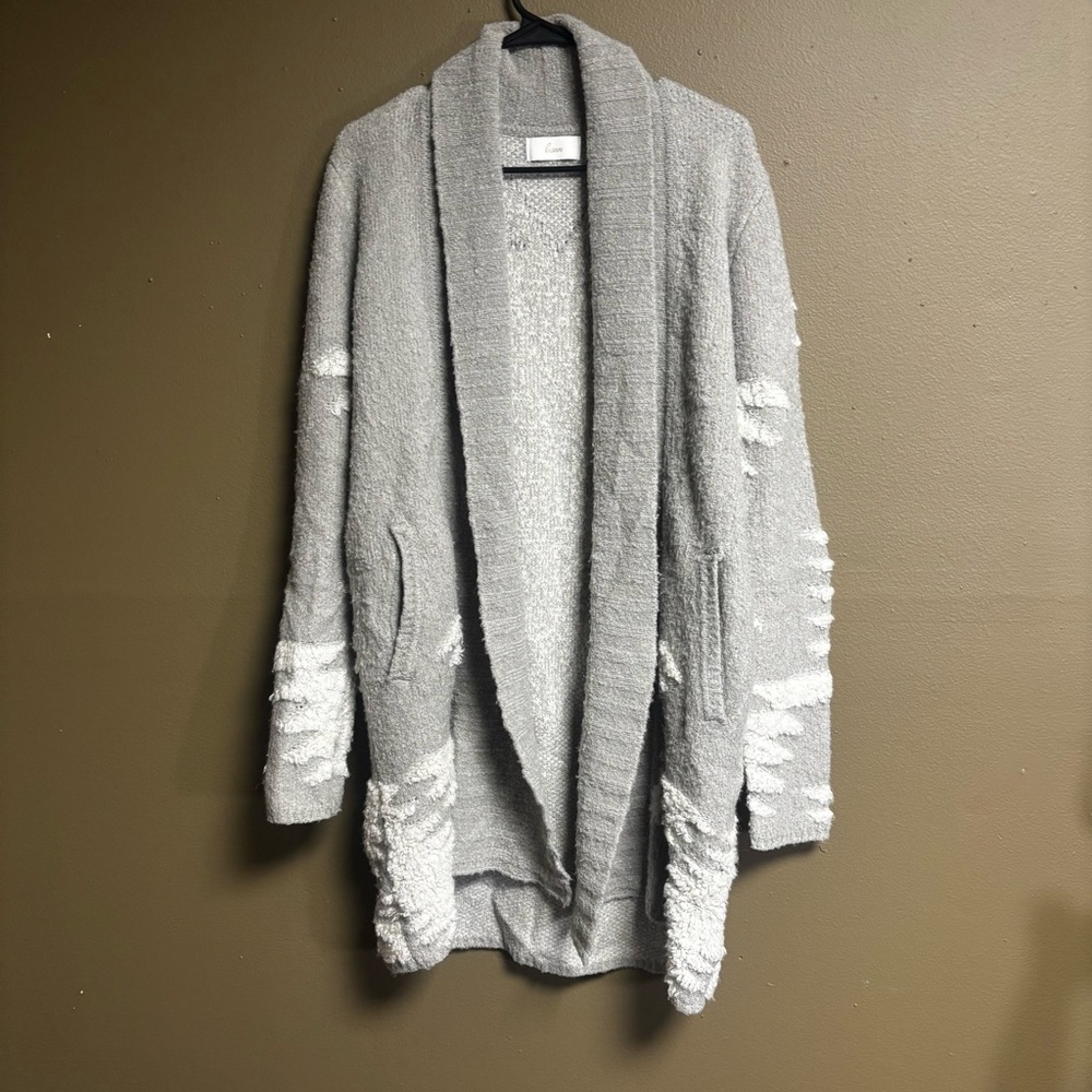 Braeve Evereve Wool Blend Long Open Aztec Cardigan in Gray and White size Large